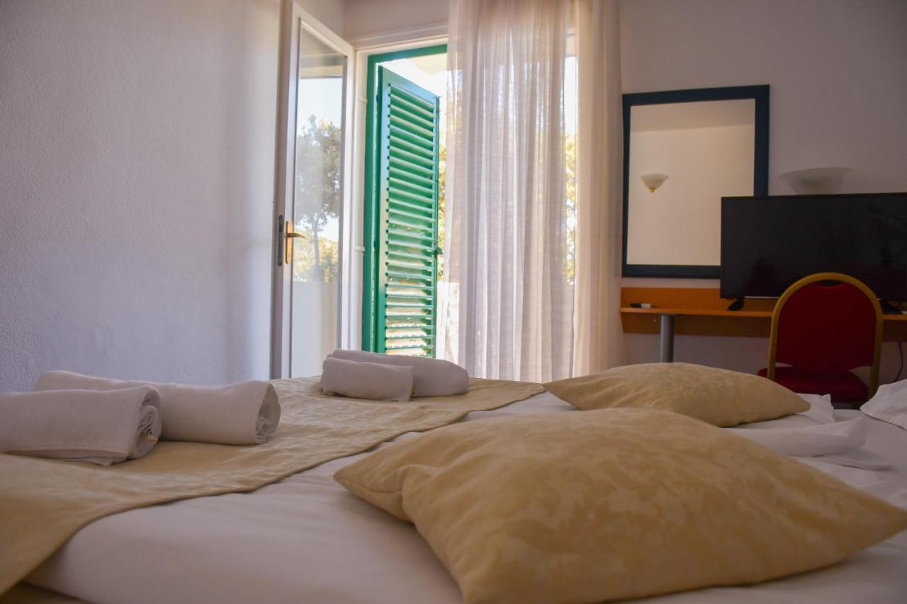 Hotel Sirena Hvar Hvar Town Eksteriør billede